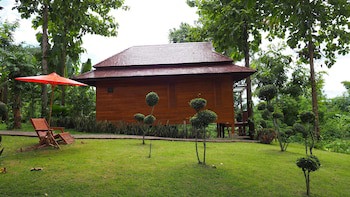 Nan Seasons Boutique Resort