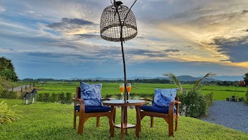 Nan Seasons Boutique Resort