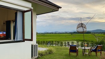 Nan Seasons Boutique Resort