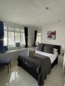 Grosvenor Lodge Guest House