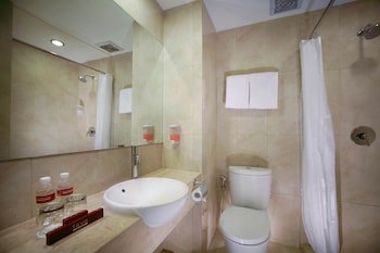 Favehotel Hyper Square