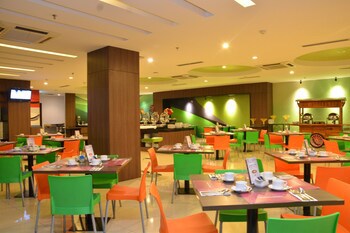 Favehotel Hyper Square