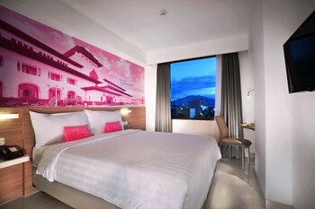 Favehotel Hyper Square