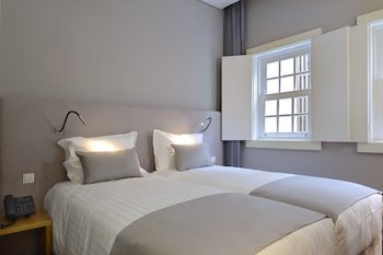 Emaj Boutique Hotel