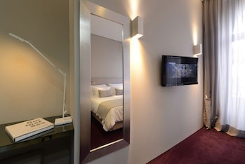 Emaj Boutique Hotel