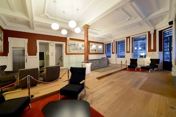 Emaj Boutique Hotel