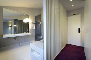 Emaj Boutique Hotel