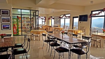 Gardenville Hotel