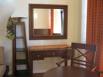 Gardenville Hotel