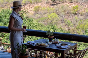 Sediba Luxury Safari Lodge