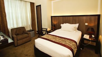 Elilly International Hotel