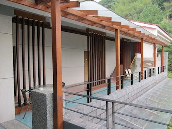 Zen And Pine Resort