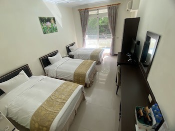 Zen And Pine Resort