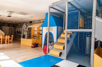 Aries Hotel & Spa