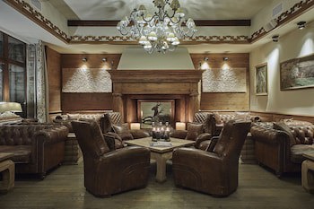 Aries Hotel & Spa