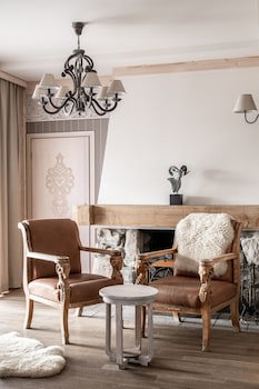 Aries Hotel & Spa