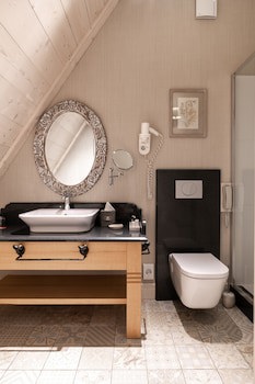 Aries Hotel & Spa