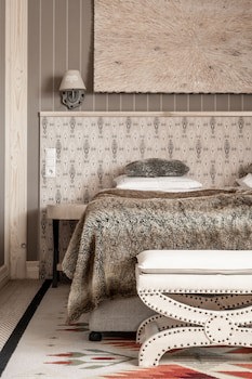 Aries Hotel & Spa