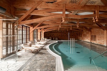 Aries Hotel & Spa