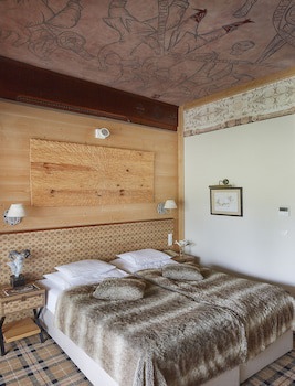 Aries Hotel & Spa