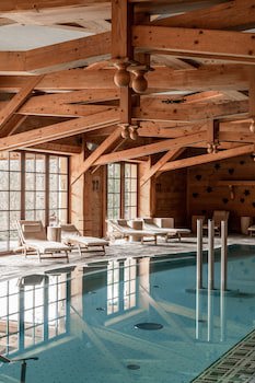 Aries Hotel & Spa