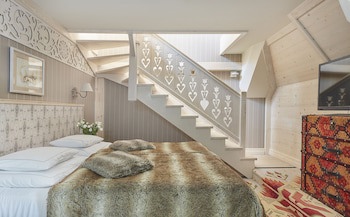 Aries Hotel & Spa
