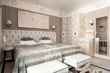 Aries Hotel & Spa