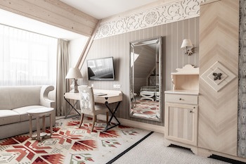 Aries Hotel & Spa