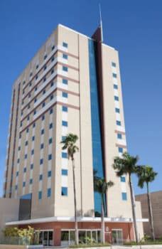 Delmond Hotel