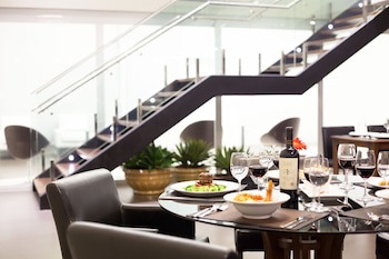 Delmond Hotel
