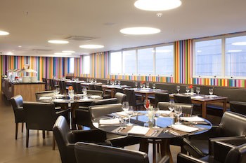 Delmond Hotel