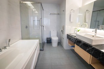 Crystal Crown Hotel Petaling Jaya