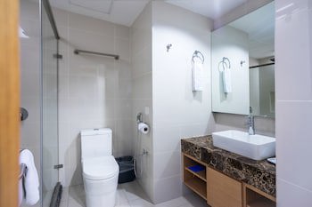 Crystal Crown Hotel Petaling Jaya
