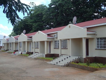 Riverside Hotel And Conference Centre