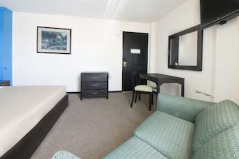Chn Hotel Monterrey Santa Fe
