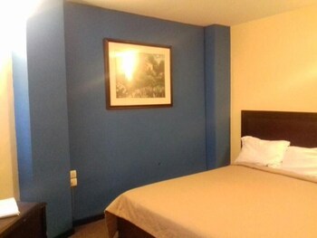 Chn Hotel Monterrey Santa Fe