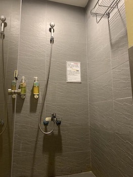 Fun Inn Taipei Hostel