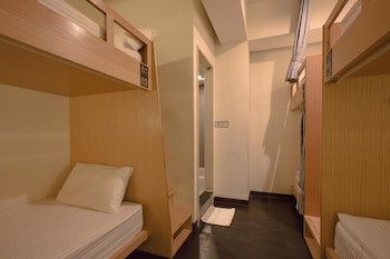 Fun Inn Taipei Hostel