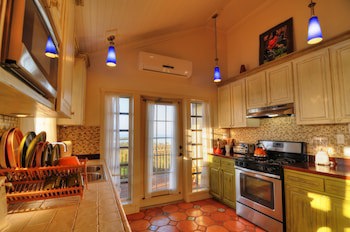 Villa Allamanda