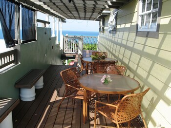 Villa Allamanda