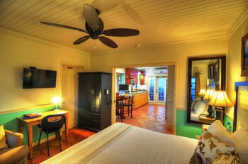 Villa Allamanda