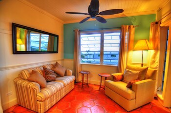 Villa Allamanda