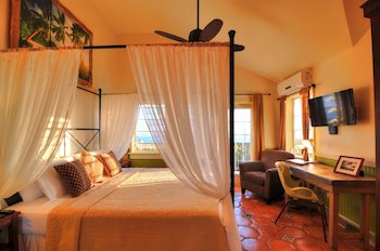 Villa Allamanda