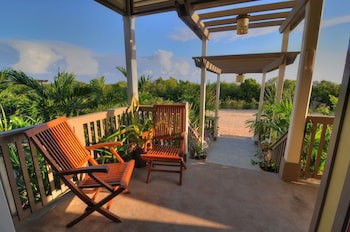 Villa Allamanda