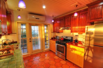 Villa Allamanda