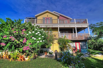 Villa Allamanda