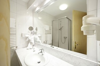 Hotel Sonnenhof Dietzenbach galeri fotoğrafı