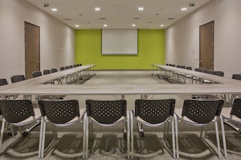 Holiday Inn Express Yopal, An Ihg Hotel