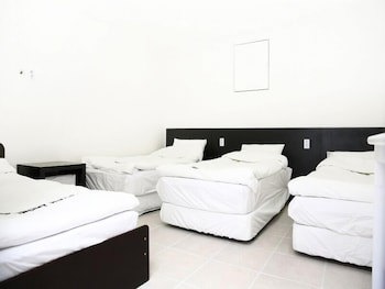 Ekonomy Hotel Gumi