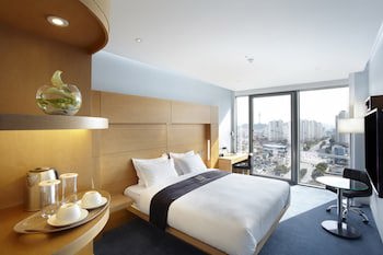 Eldis Regent Hotel